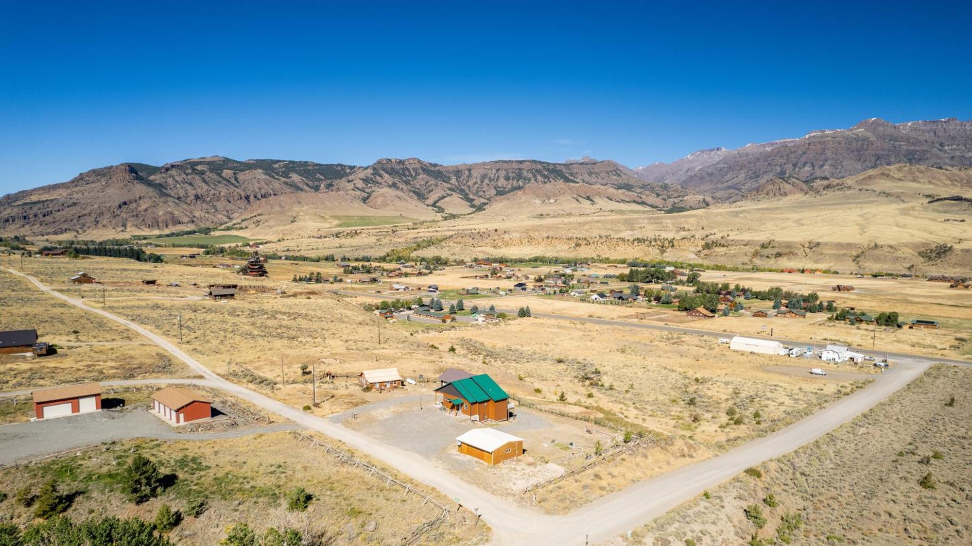 The Yellowstone - New! Prof Renovated, Wapiti Valley, Yellowstone Villa Exterior photo